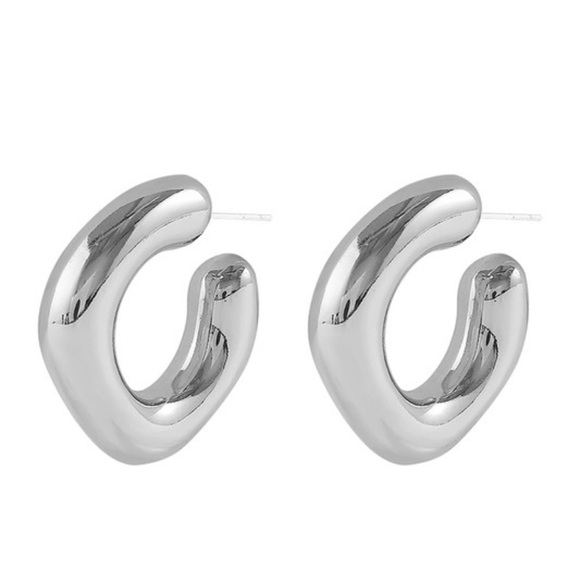 Lightweight puffy post earrings in silver tone - Picture 3 of 3